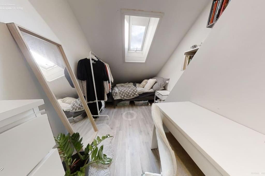 Spacious, 1 Minute From Bryggen! Bergen Eksteriør bilde